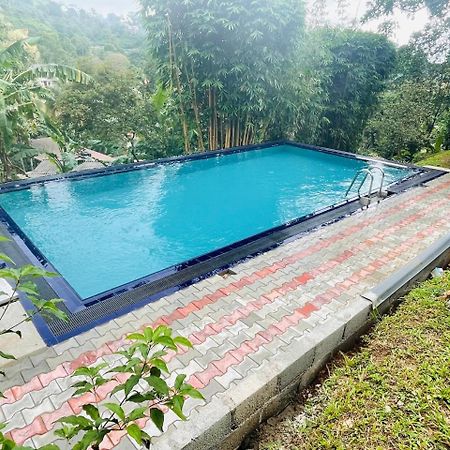Lavender Hills Home Stay Kandy Esterno foto