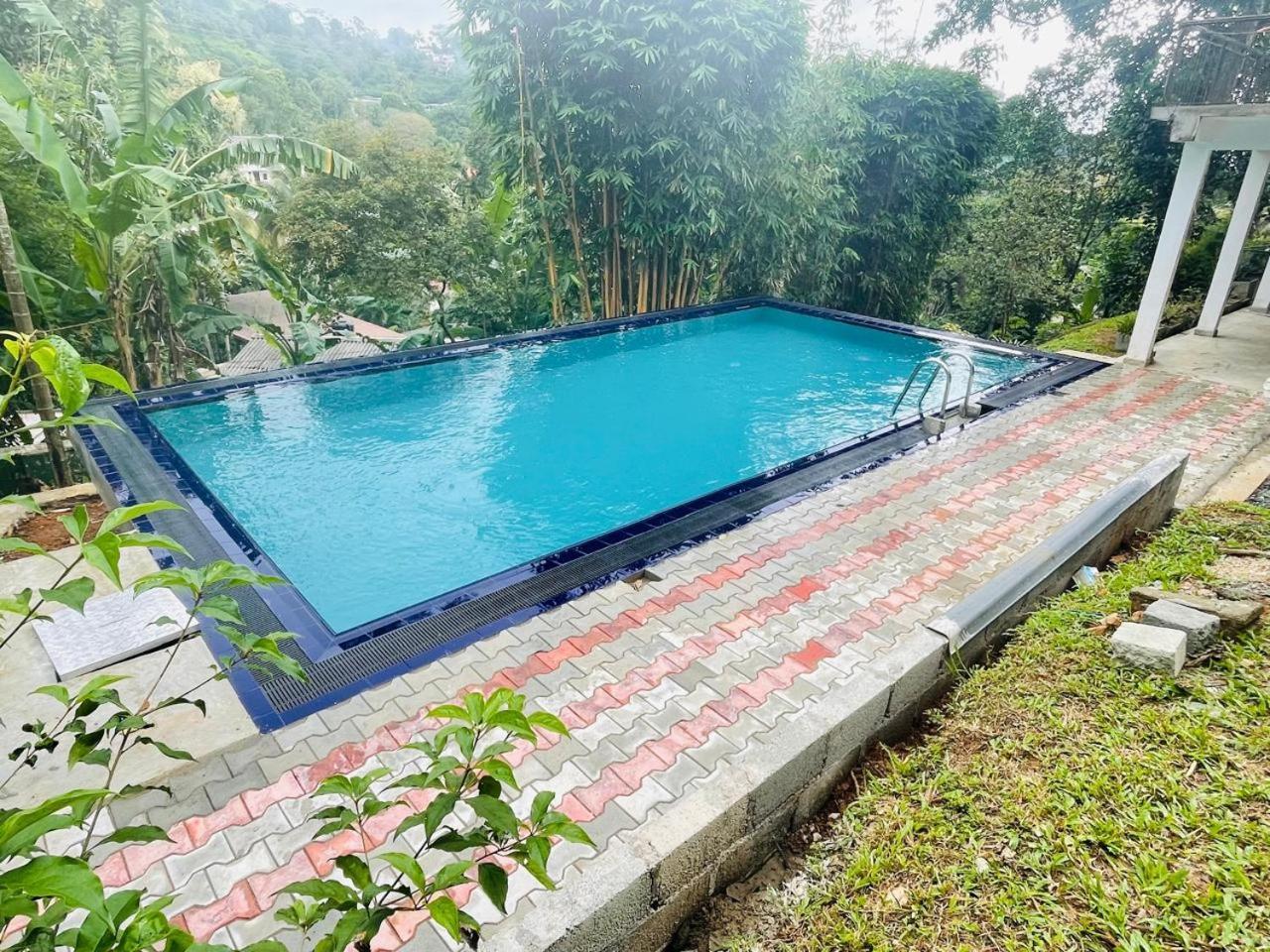 Lavender Hills Home Stay Kandy Esterno foto