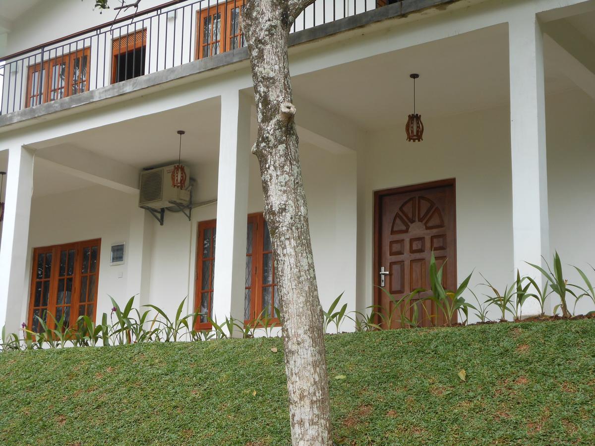 Lavender Hills Home Stay Kandy Esterno foto